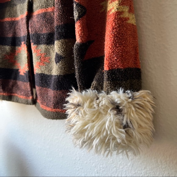 True Grit Southwestern Jacket with Faux Fur, size S - Picture 5 of 12